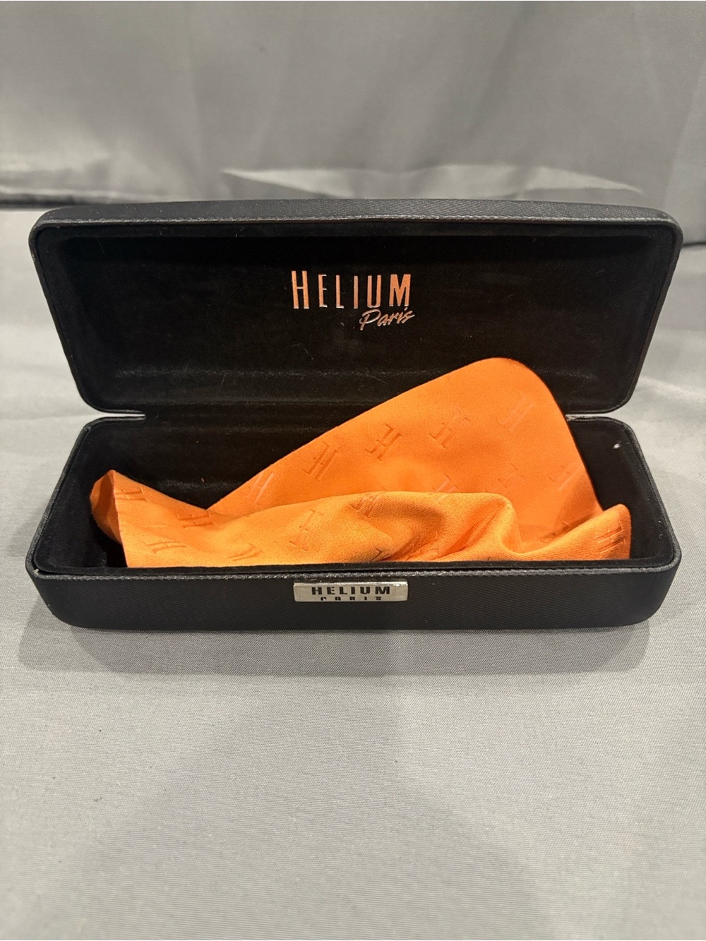 Helium Paris Eyeglass Hard Case with Orange Microfiber Cleaning Cloth